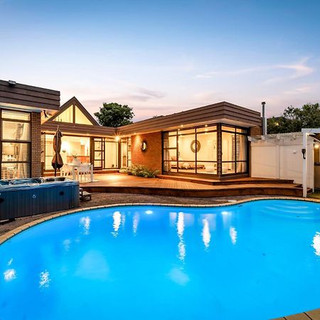 Entire House With Pool, Spa Auckland Eksteriør billede