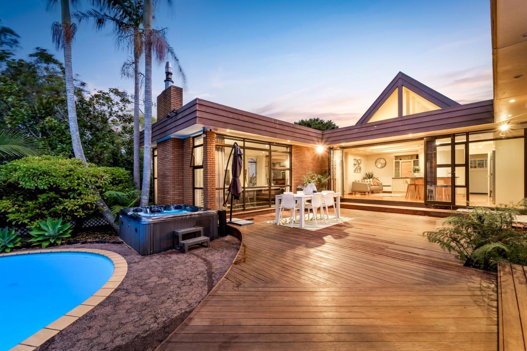 Entire House With Pool, Spa Auckland Eksteriør billede